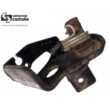 Soporte reposapies Suzuki Marauder 250