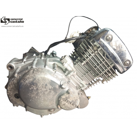 Motor Suzuki Marauder 250