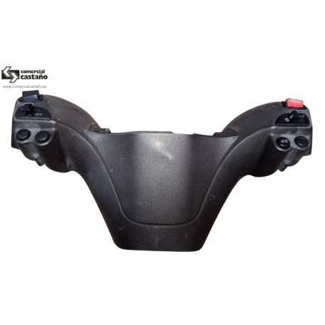 Tapa manillar trasera Piaggio X EVO 125