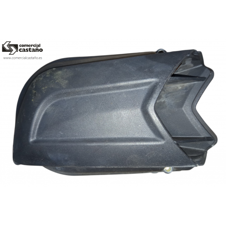Tapa entrada aire Piaggio X7 125