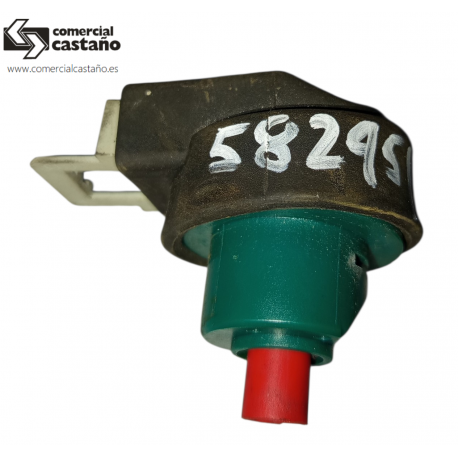 Pulsador apertura depósito Piaggio X7 125